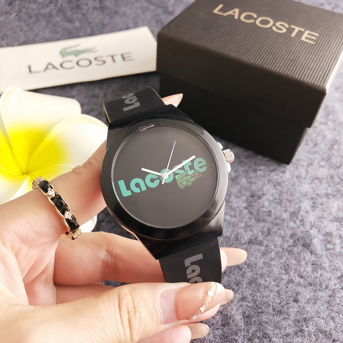 Montre minimaliste Forest Pulse