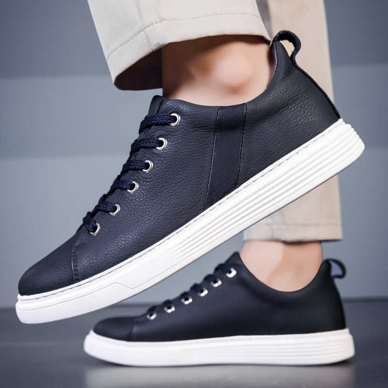 Klassische Schuhe aus echtem Leder