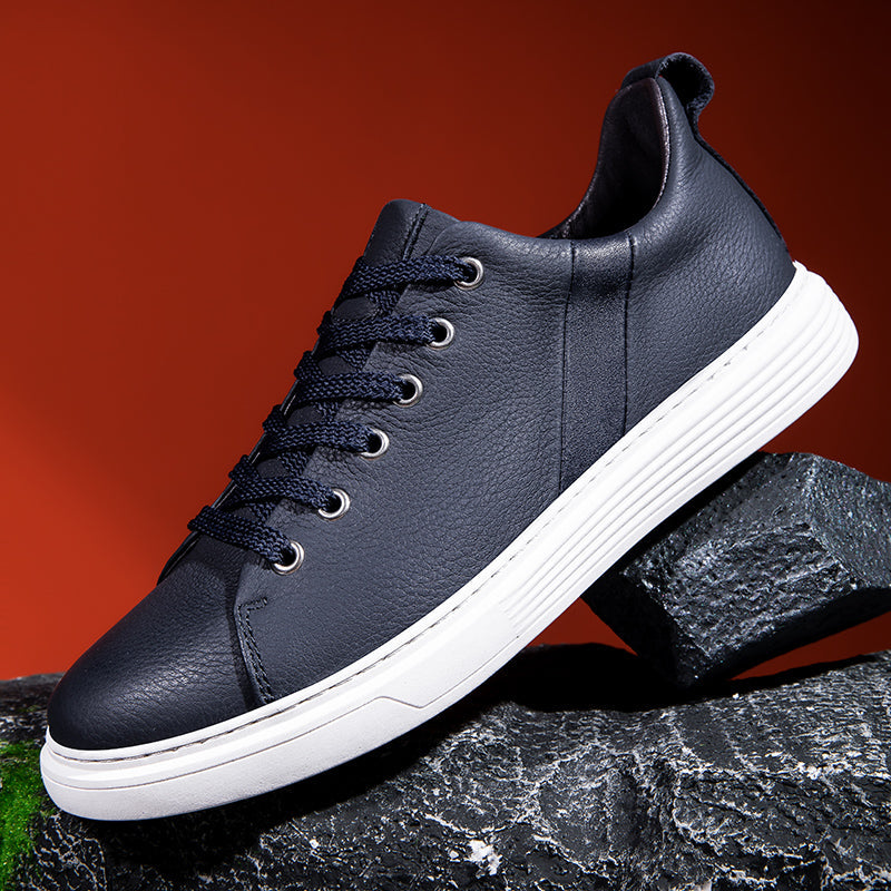 Klassische Schuhe aus echtem Leder