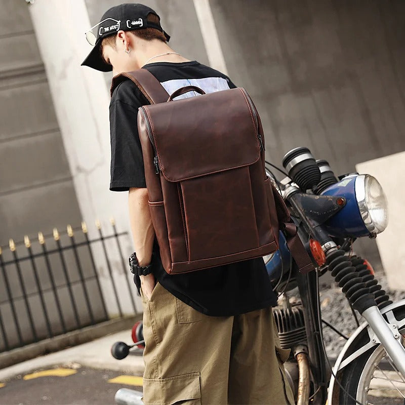 Sac à dos fait main pour homme en cuir