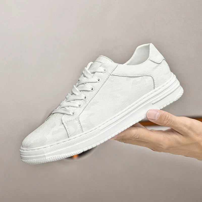Baskets George en cuir véritable
