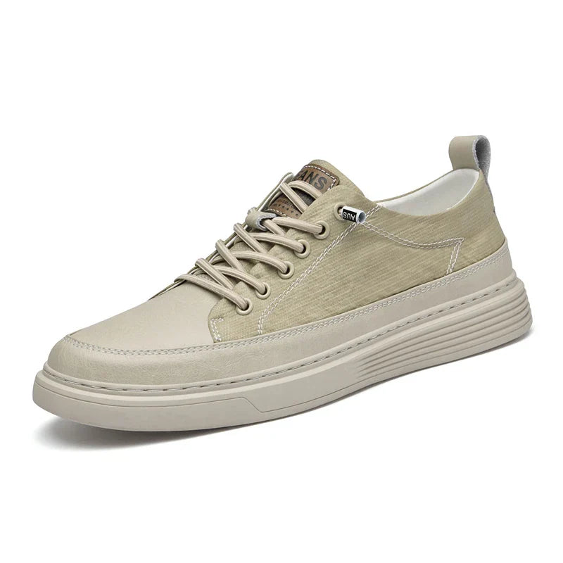 Chaussure en cuir véritable
