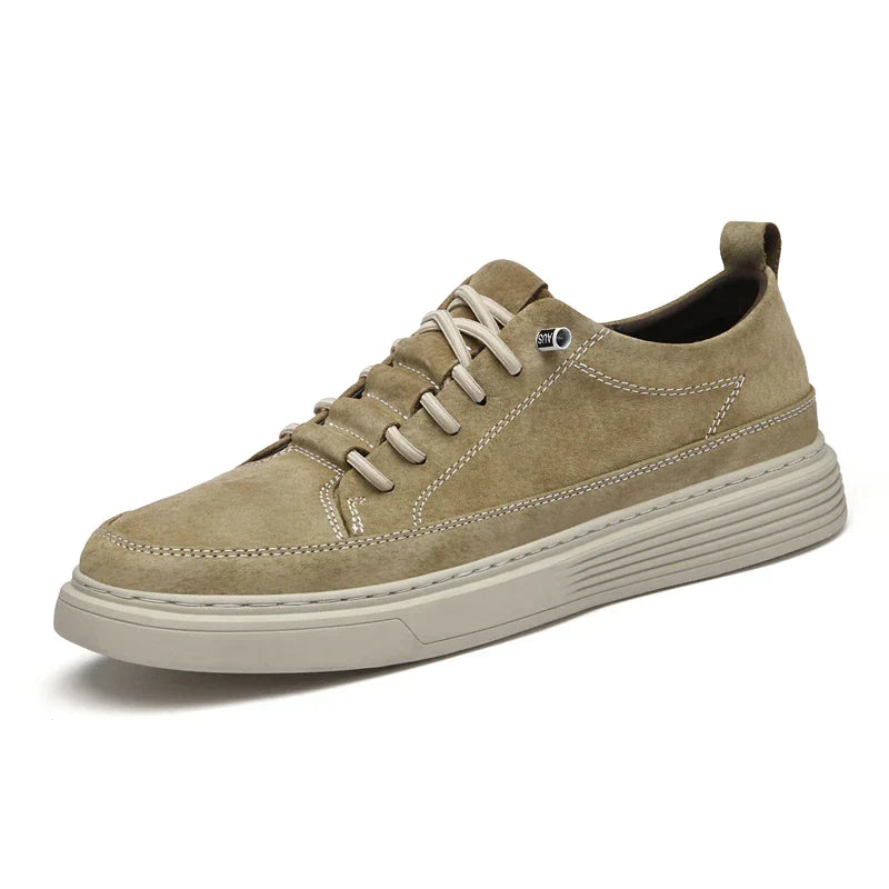 Chaussures en cuir suédé